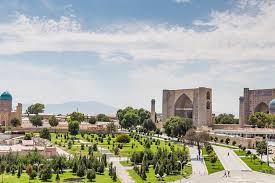Menyusuri Keindahan Tersembunyi: Taman-Taman Cantik di Uzbekistan yang Membuat Jatuh Hati